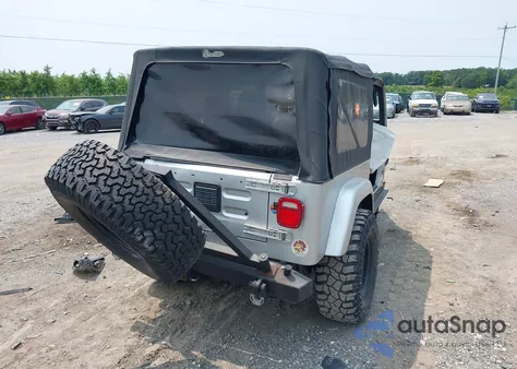 2006 Jeep Wrangler Unlimited из США, поврежденный, VIN 1J4FA44S36P761724